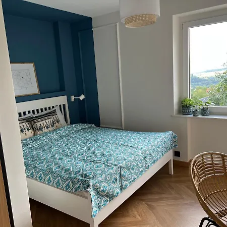 Partykularz Z Tarasem I Widokiem Na śnieżkę